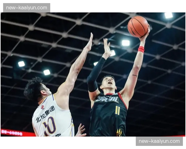 麦基场均不足20分钟 北京内线轮换策略效率显著